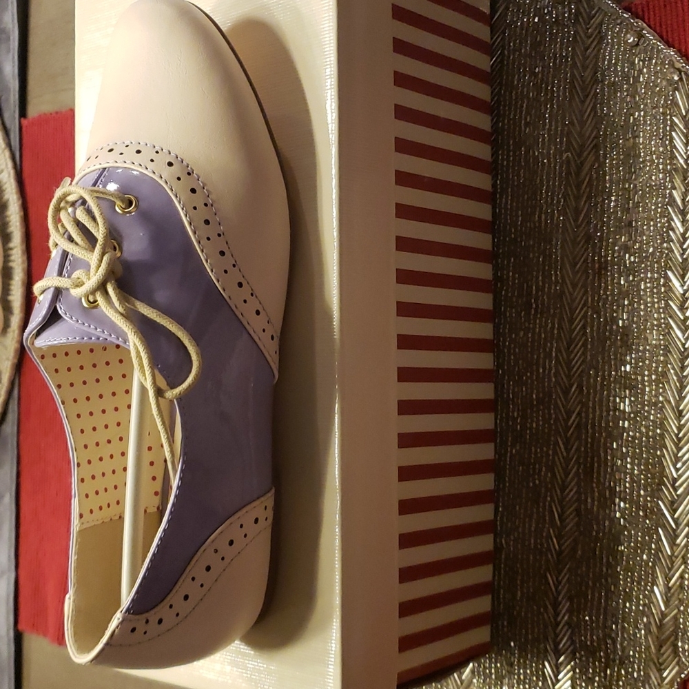 B. A. I. T footwear emmie saddle shoe lavender/cream size 7
